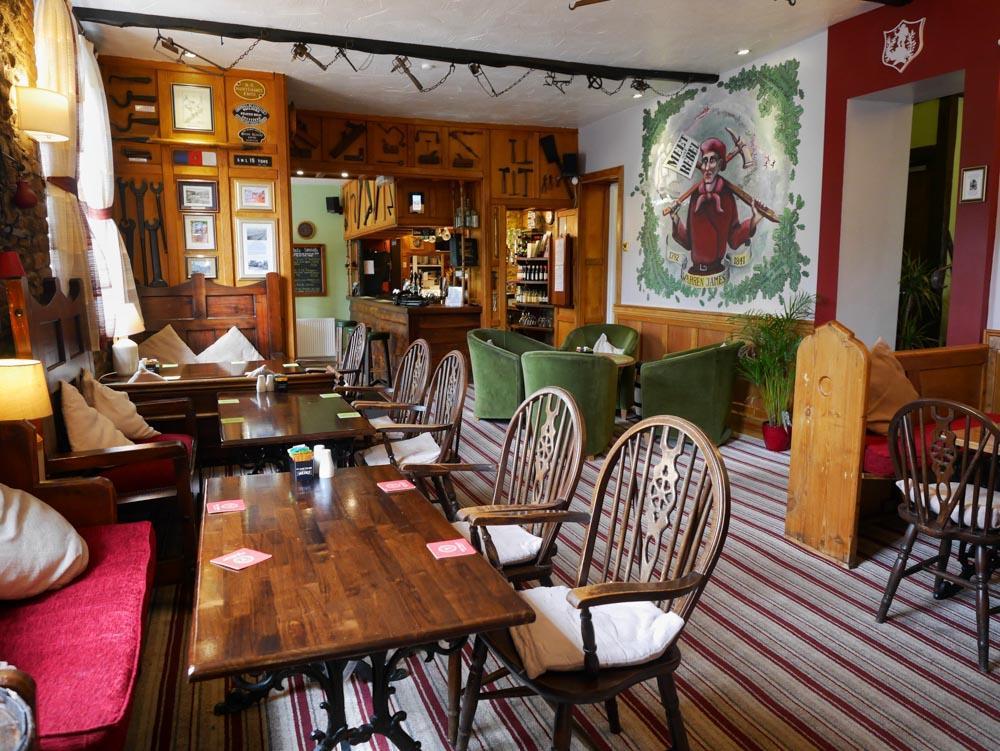 The Fountain Inn Parkend ภายนอก รูปภาพ